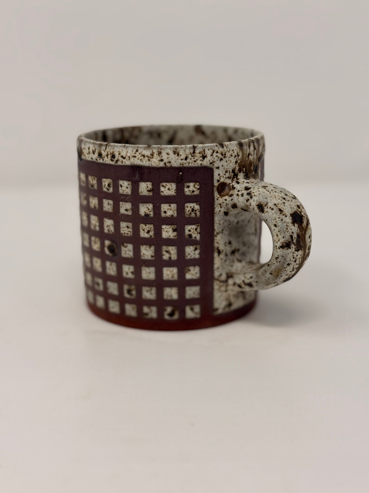 Small Square Red Velvet Mug
